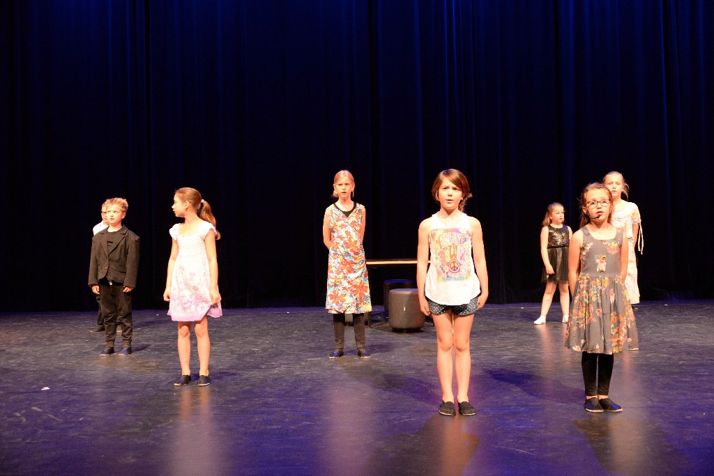 ../Images/Musical Nanny de Vries 082.jpg